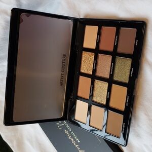 Artist Couture Supreme Nudes 12 pan eyeshadow palette New